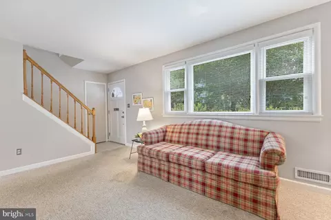 12703 Bluhill Rd, Silver Spring, MD 20906 photo 4