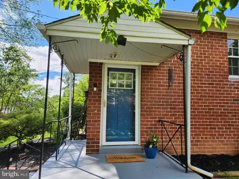 4007 Jeffry St, Silver Spring, MD 20906 photo 3