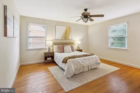 Bedroom - 1407 Crestridge Dr, Silver Spring, MD 20910 photo 1 of 8