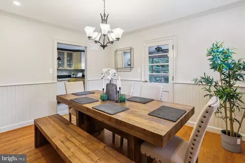 Dining - 1407 Crestridge Dr, Silver Spring, MD 20910 photo 1 of 2