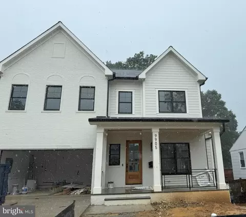 9905 Montauk Ave, Bethesda, MD 20817