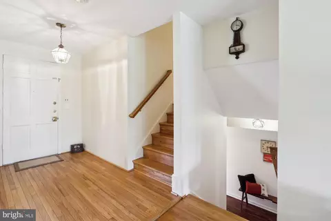 Entry Way - 1606 Peacock Ln, Silver Spring, MD 20904 photo 1 of 7