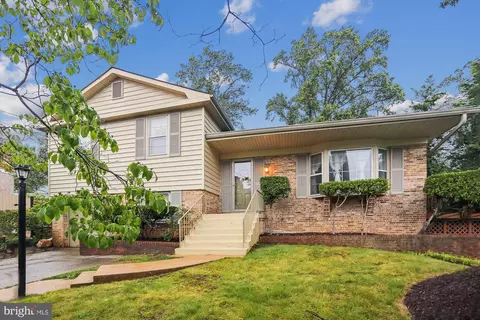 Exterior - 1606 Peacock Ln, Silver Spring, MD 20904 photo 3 of 9