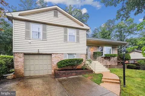 Exterior - 1606 Peacock Ln, Silver Spring, MD 20904 photo 5 of 9