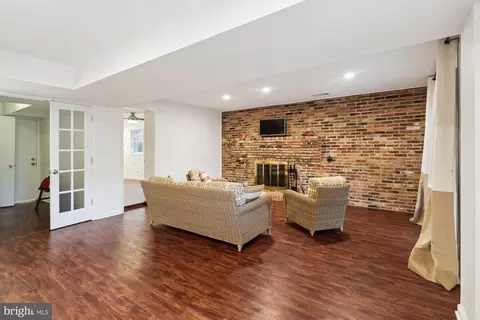 Living - 1606 Peacock Ln, Silver Spring, MD 20904 photo 5 of 7