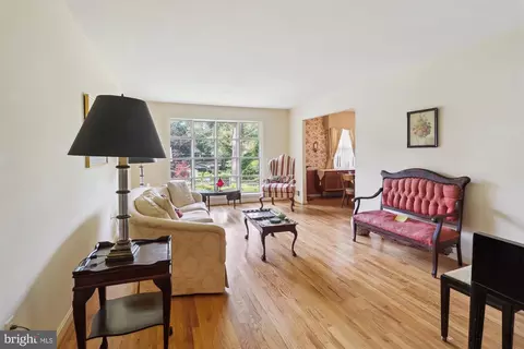 Living - 1606 Peacock Ln, Silver Spring, MD 20904 photo 1 of 7