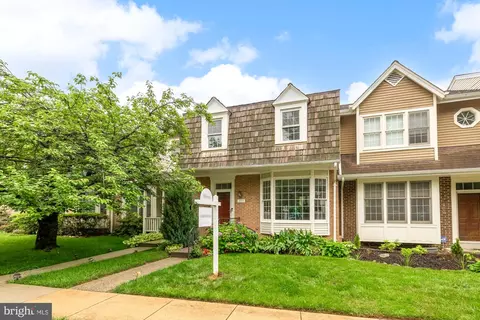 1937 Hickory Hill Ln, Silver Spring, MD 20906