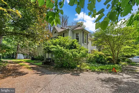 13321 Travilah Rd, Potomac, MD 20854