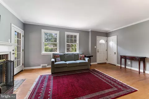 7506 Alfred Dr, Silver Spring, MD 20910 photo 6