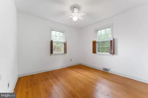 7506 Alfred Dr, Silver Spring, MD 20910 photo 14