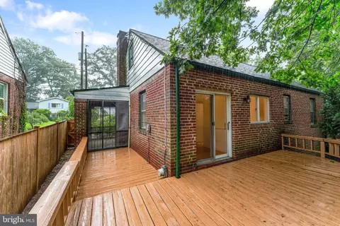 7506 Alfred Dr, Silver Spring, MD 20910 photo 18