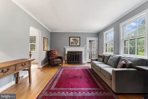 7506 Alfred Dr, Silver Spring, MD 20910 photo 5