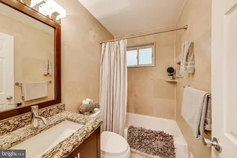 Bath - 13000 Daley St, Silver Spring, MD 20906 photo 3 of 3