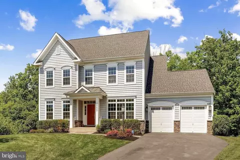 19407 Dry Seneca Ct, Poolesville, MD 20837