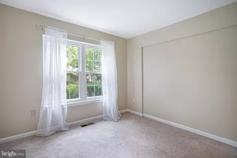 Bedroom - 1651 Hugo Cir, Silver Spring, MD 20906 photo 2 of 4