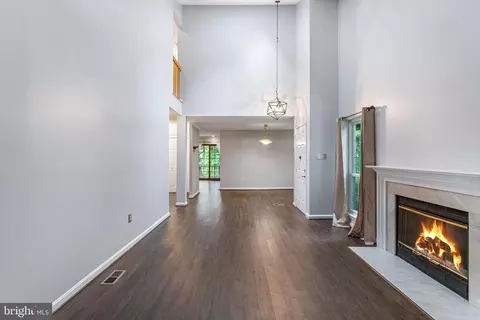 Living - 1651 Hugo Cir, Silver Spring, MD 20906 photo 2 of 7