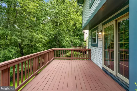 Exterior - 1651 Hugo Cir, Silver Spring, MD 20906 photo 5 of 6