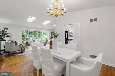 Dining - 200 Eldrid Dr, Silver Spring, MD 20904 photo 2 of 2