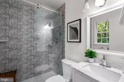 Bath - 200 Eldrid Dr, Silver Spring, MD 20904 photo 2 of 3