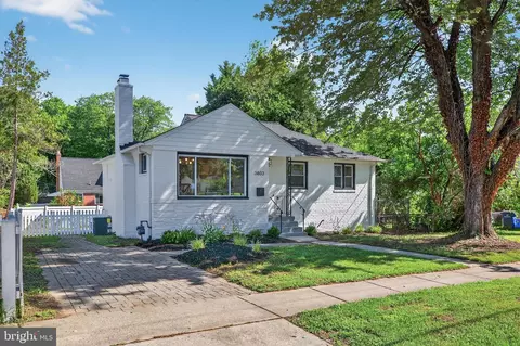 3803 Kayson St, Silver Spring, MD 20906 photo 2