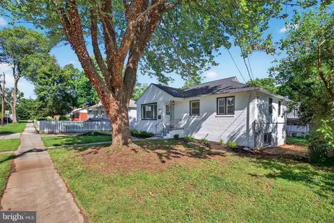 3803 Kayson St, Silver Spring, MD 20906 photo 3