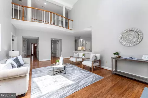 111 Fox Trail Ter, Gaithersburg, MD 20878