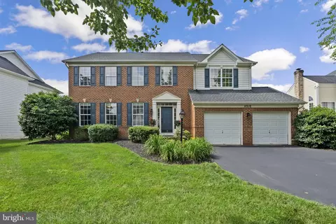 4910 Downland Ter, Olney, MD 20832