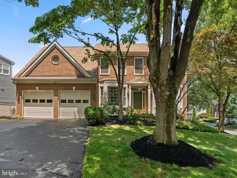 111 Canfield Hill Dr, Gaithersburg, MD 20878