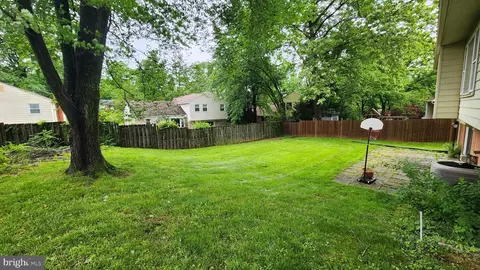 Exterior - 12912 Middlevale Ln, Silver Spring, MD 20906 photo 5 of 5