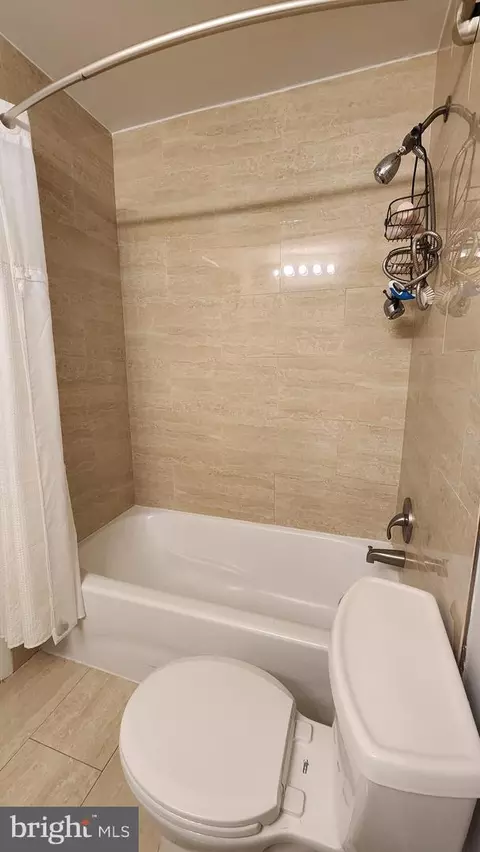 Bath - 12912 Middlevale Ln, Silver Spring, MD 20906 photo 2 of 5