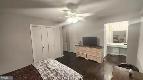 Bedroom - 12912 Middlevale Ln, Silver Spring, MD 20906 photo 4 of 4