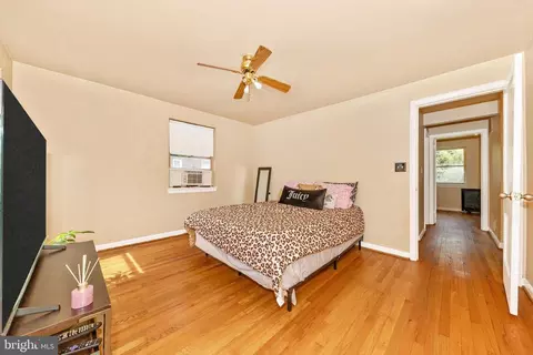 11944 Andrew St, Silver Spring, MD 20902 photo 9