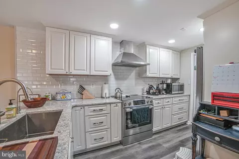 19901 Drexel Hill Cir, Gaithersburg, MD 20886