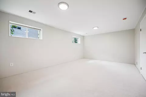 11729 Lovejoy St, Silver Spring, MD 20902 photo 39