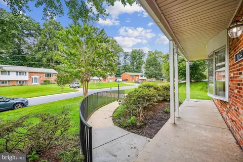 11729 Lovejoy St, Silver Spring, MD 20902 photo 2