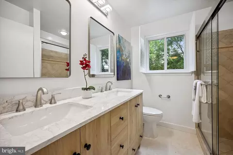 11729 Lovejoy St, Silver Spring, MD 20902 photo 28