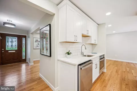 11729 Lovejoy St, Silver Spring, MD 20902 photo 13