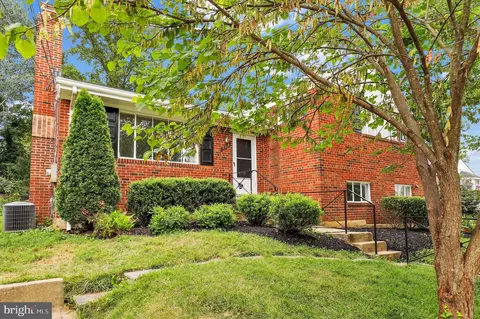 1710 Glenpark Dr, Silver Spring, MD 20902 photo 2