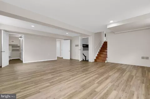 1710 Glenpark Dr, Silver Spring, MD 20902 photo 17
