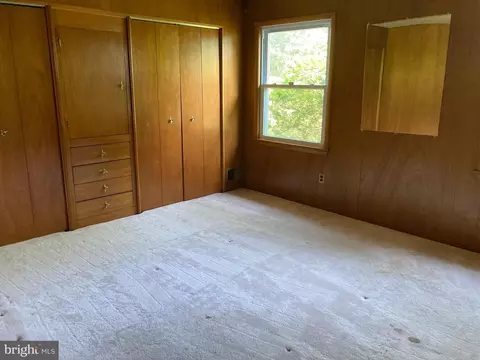306 Charlton Ct, Silver Spring, MD 20902 photo 8