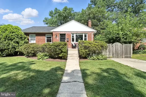 10002 Portland Pl, Silver Spring, MD 20901