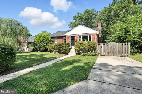 10002 Portland Pl, Silver Spring, MD 20901 photo 3
