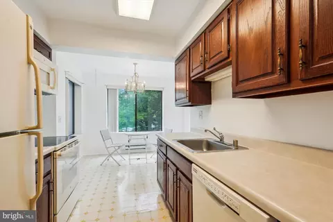 15311 Pine Orchard Dr #87-2H, Silver Spring, MD 20906 photo 6
