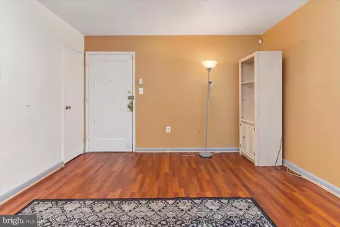 500 Thayer Ave #403, Silver Spring, MD 20910 photo 10