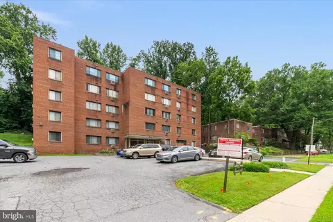 500 Thayer Ave #403, Silver Spring, MD 20910 photo 4