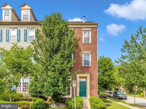 23701 Clarksmeade Dr, Clarksburg, MD 20871