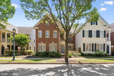 508 Goodland Pl, Rockville, MD 20850