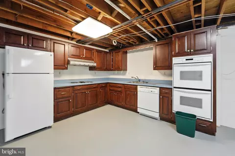 Kitchen - 508 Vierling Dr, Silver Spring, MD 20904 photo 6 of 6
