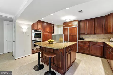 Kitchen - 508 Vierling Dr, Silver Spring, MD 20904 photo 2 of 6