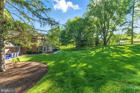 Exterior - 508 Vierling Dr, Silver Spring, MD 20904 photo 6 of 14